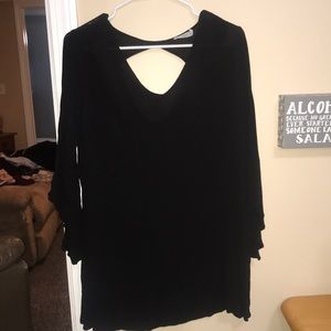 Black long sleeve v-cut dress